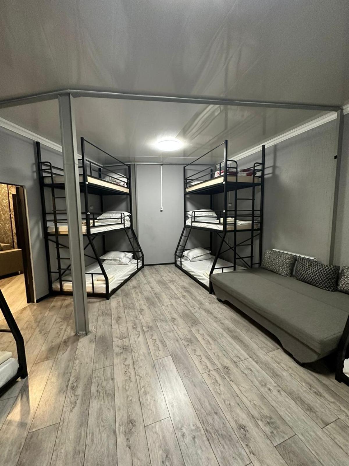 Kuze Hostel Αλμάτι Εξωτερικό φωτογραφία
